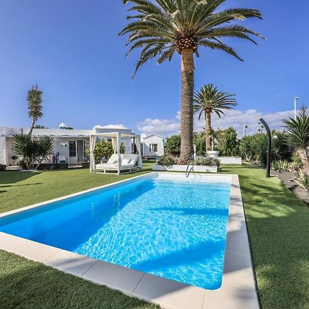Villas New Lanzasuites Playa Blanca  Bagian luar foto
