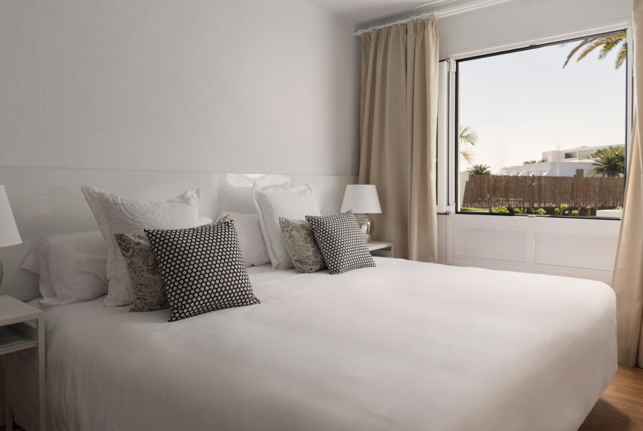 Villas New Lanzasuites Playa Blanca  Bagian luar foto