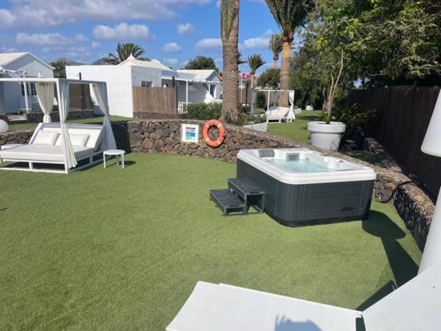 Villas New Lanzasuites Playa Blanca  Bagian luar foto