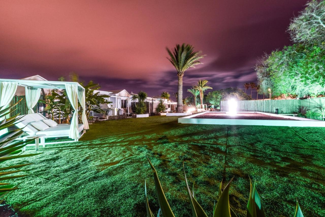Villas New Lanzasuites Playa Blanca  Bagian luar foto