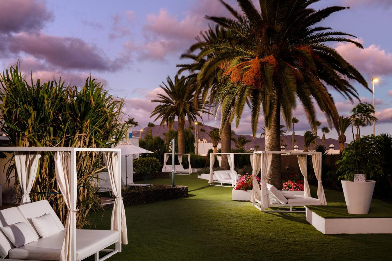 Villas New Lanzasuites Playa Blanca  Bagian luar foto